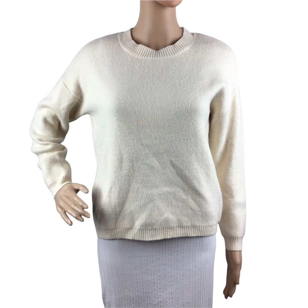 Chelsea & Theodore Sweater Size S Cream Pullover Long Sleeve
